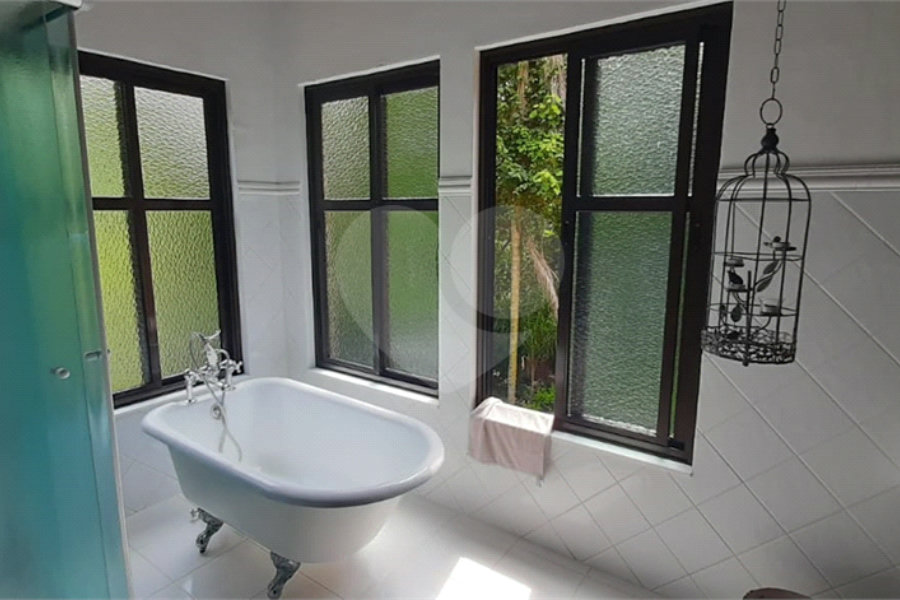 Casa à venda com 2 suítes no condomínio Residencial Cantareira, Mairiporã - SP