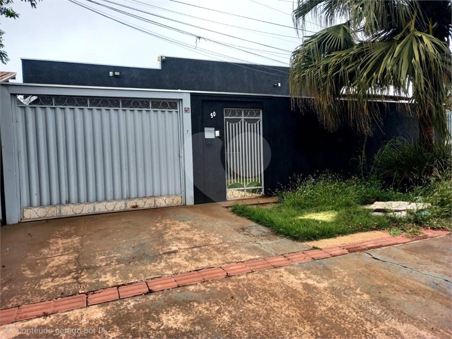 Casa à venda com 3 quartos, sendo 1 suíte,  em Vila Santa Catarina, Dourados, MS