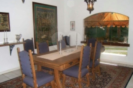 Casa de Vila à venda com 4 quartos, sendo 2 suítes, em Granja Julieta, São Paulo, SP