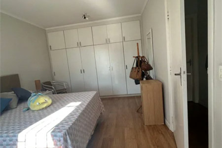 Sobrado à venda com 3 quartos, sendo 1 suíte, em Jardim Jussara, São Paulo, SP