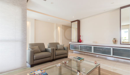 Apartamento à venda com 4 quartos, sendo 3 suítes, em Indianópolis, São Paulo, SP