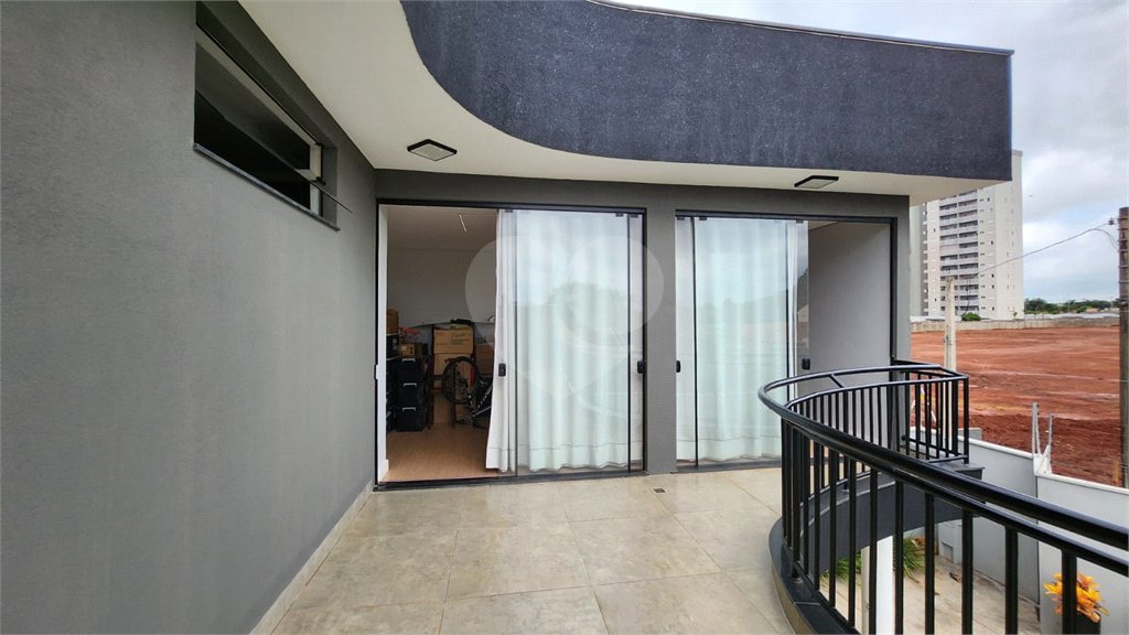 Sobrado à venda com 4 quartos, sendo 2 suítes, em Jardim Botânico, Araraquara, SP