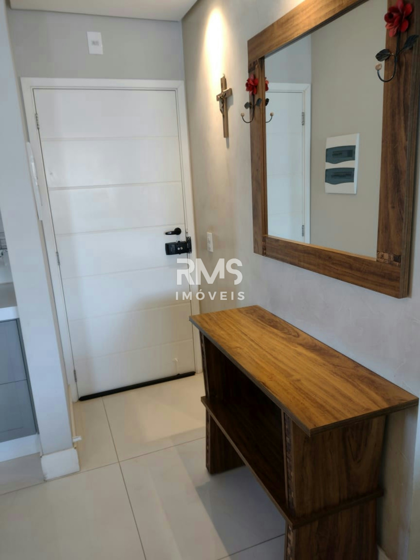 Apartamento à venda com 2 quartos, sendo 1 suíte,  em Parque Industrial, Itu, SP