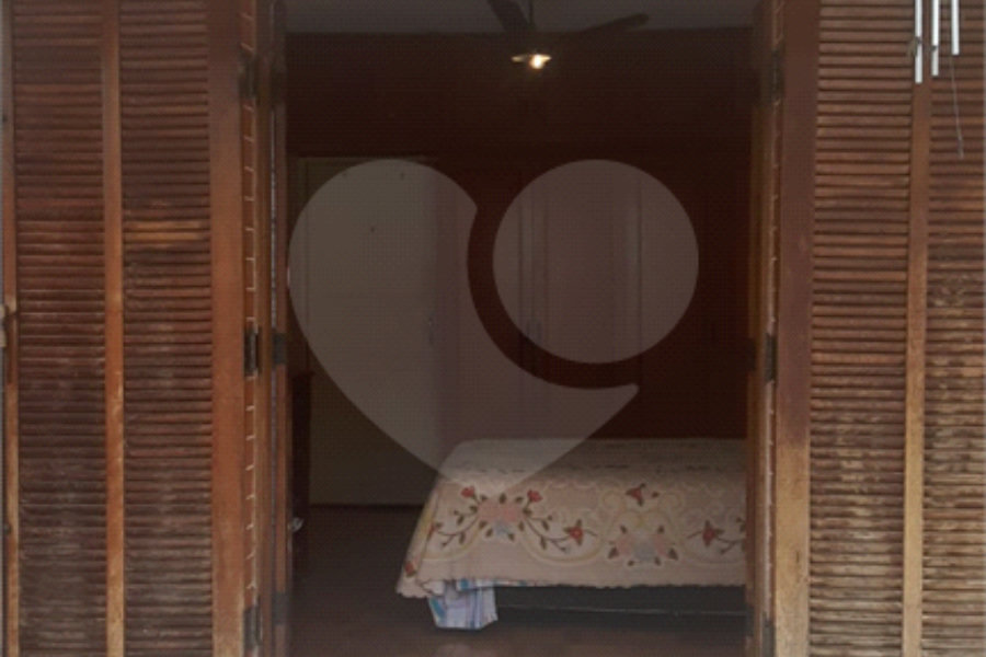 Casa à venda com 3 quartos, sendo 1 suíte, em Vila Medeiros, São Paulo, SP