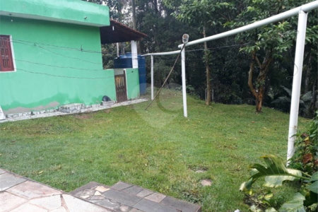 Chácara à venda com 8 quartos em Parque Piratininga, Itaquaquecetuba, SP