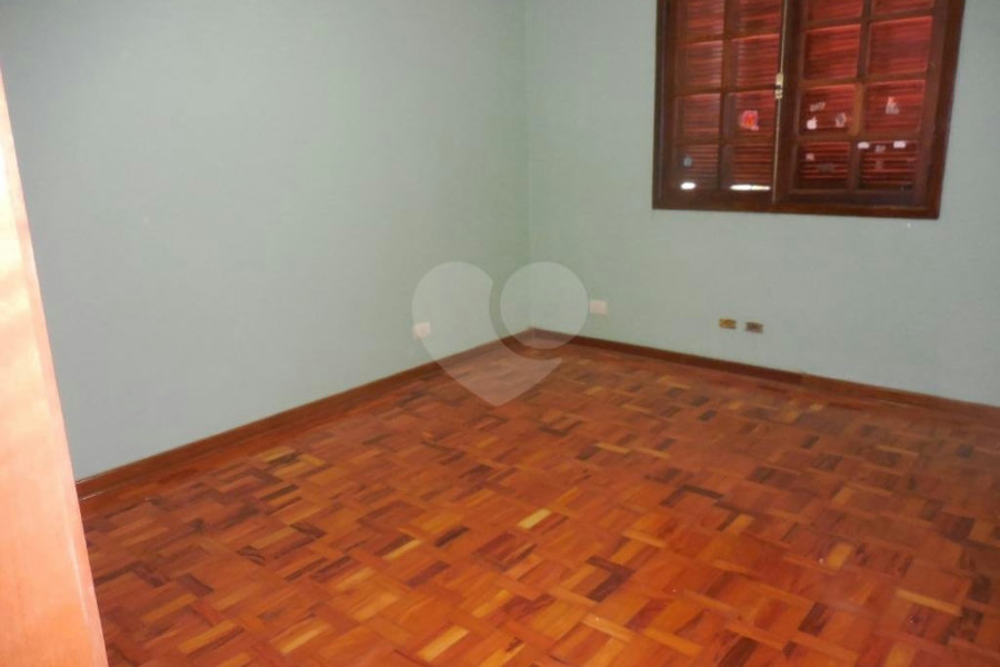 Casa Térrea à venda com 5 quartos, sendo 1 suíte,  em Tucuruvi, São Paulo, SP