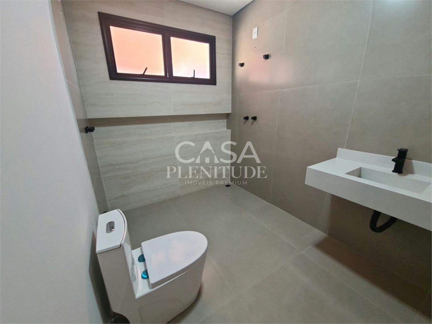 Casa em condomínio à venda com 3 quartos, sendo 1 suíte,  em Jardim Novo Horizonte, Sorocaba, SP