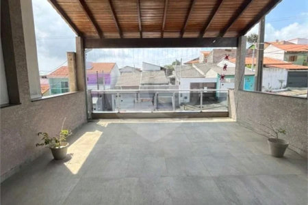 Sobrado à venda com 3 quartos, sendo 1 suíte,  em Vila Nova Cintra, Mogi das Cruzes, SP