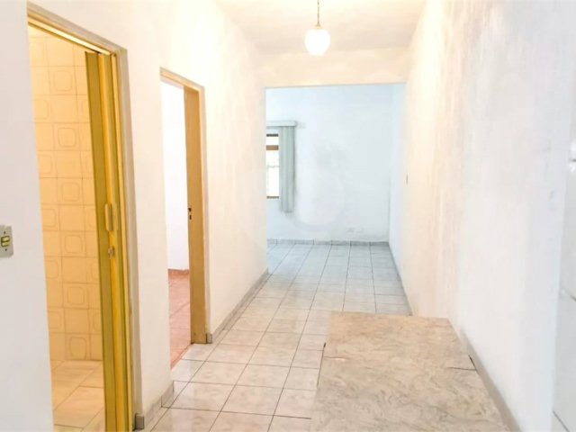 Casa Térrea à venda com 1 quarto em Tremembé, São Paulo, SP
