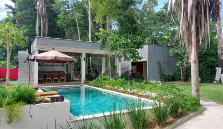 Casa à venda com 2 quartos, sendo 1 suíte, no Centro, Santa Cruz Cabrália, BA
