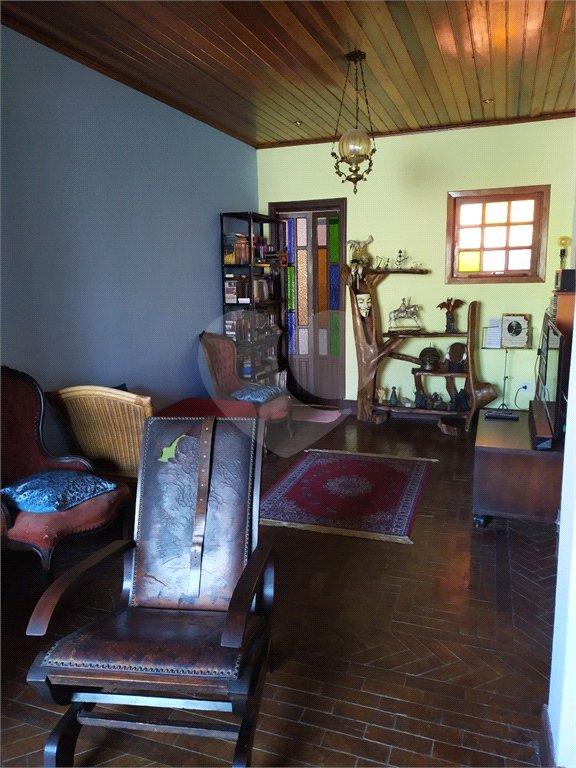 Casa à venda com 4 quartos em Pacaembu, São Paulo, SP