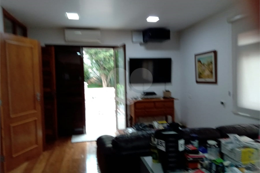 Casa à venda com 3 quartos, sendo 2 suítes, em Cidade Jardim, Mairiporã, SP