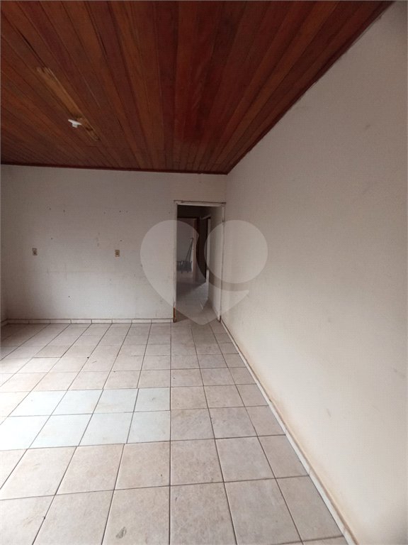 Salão à venda com 3 quartos, sendo 1 suíte, em Vila Áurea, Ponta Porã, MS