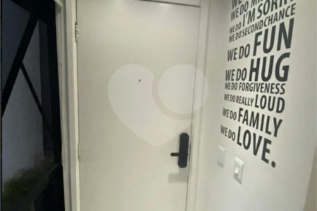 Apartamento à venda com 1 suíte em Vila Suzana, São Paulo, SP