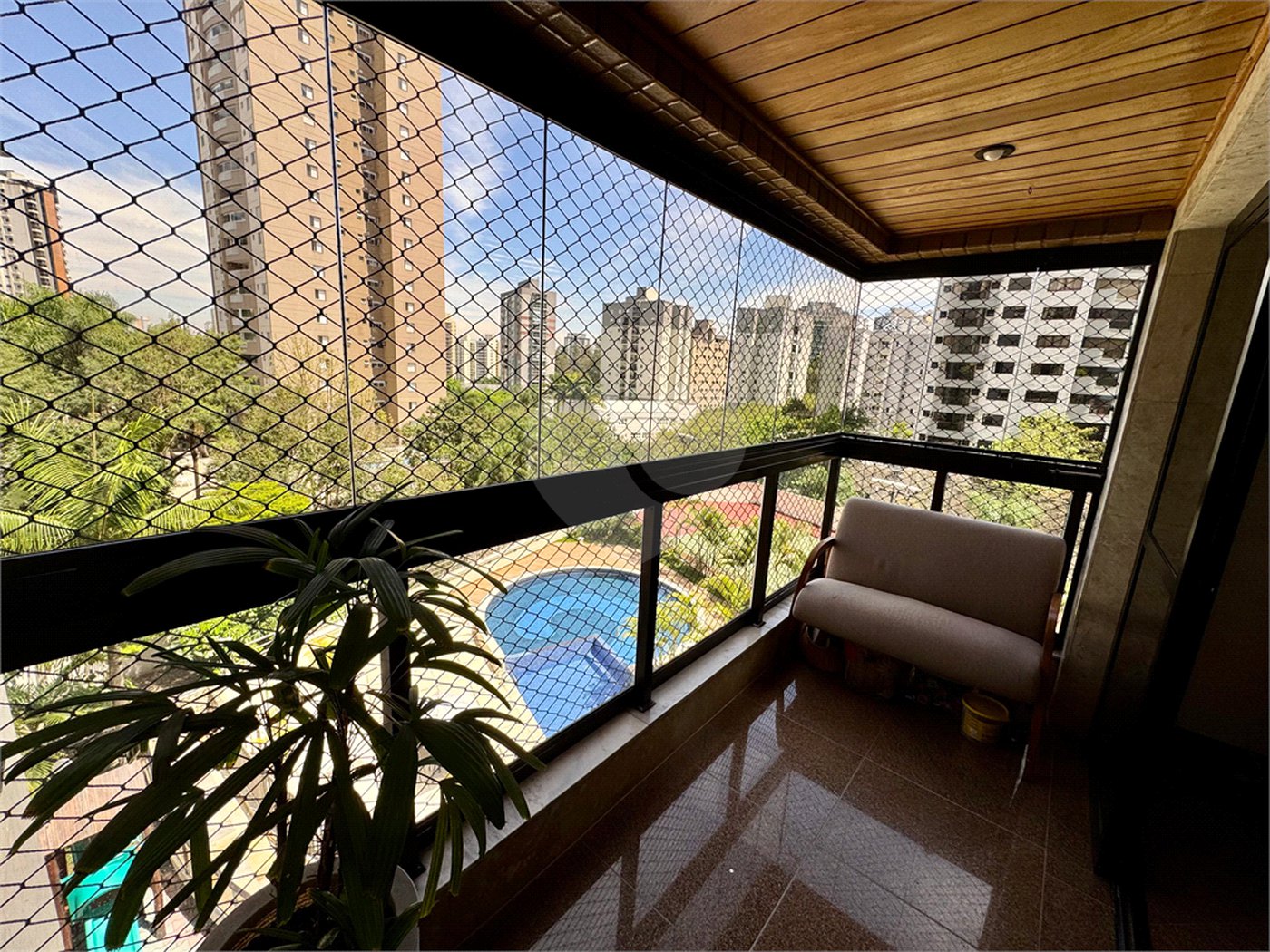 Apartamento à venda com 4 suítes em Vila Andrade, São Paulo, SP
