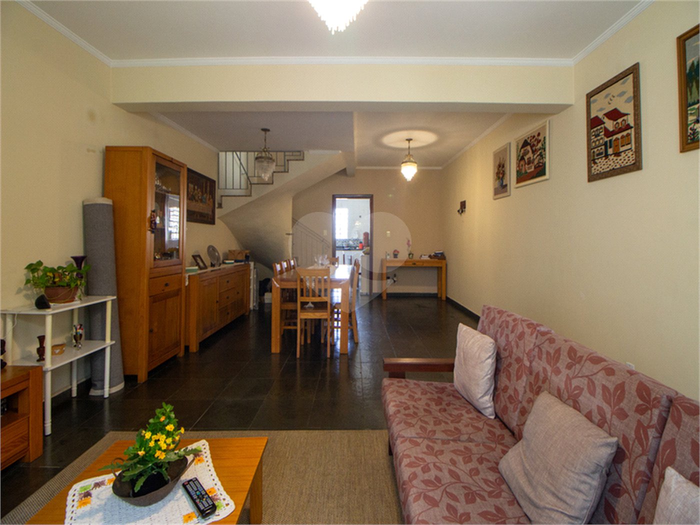 Casa à venda com 3 quartos, sendo 1 suíte, em Chácara Inglesa, São Paulo, SP
