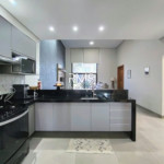 Casa à venda com 3 quartos, sendo 1 suíte, no condomínio Residencial Mont Blanc, Itu - SP