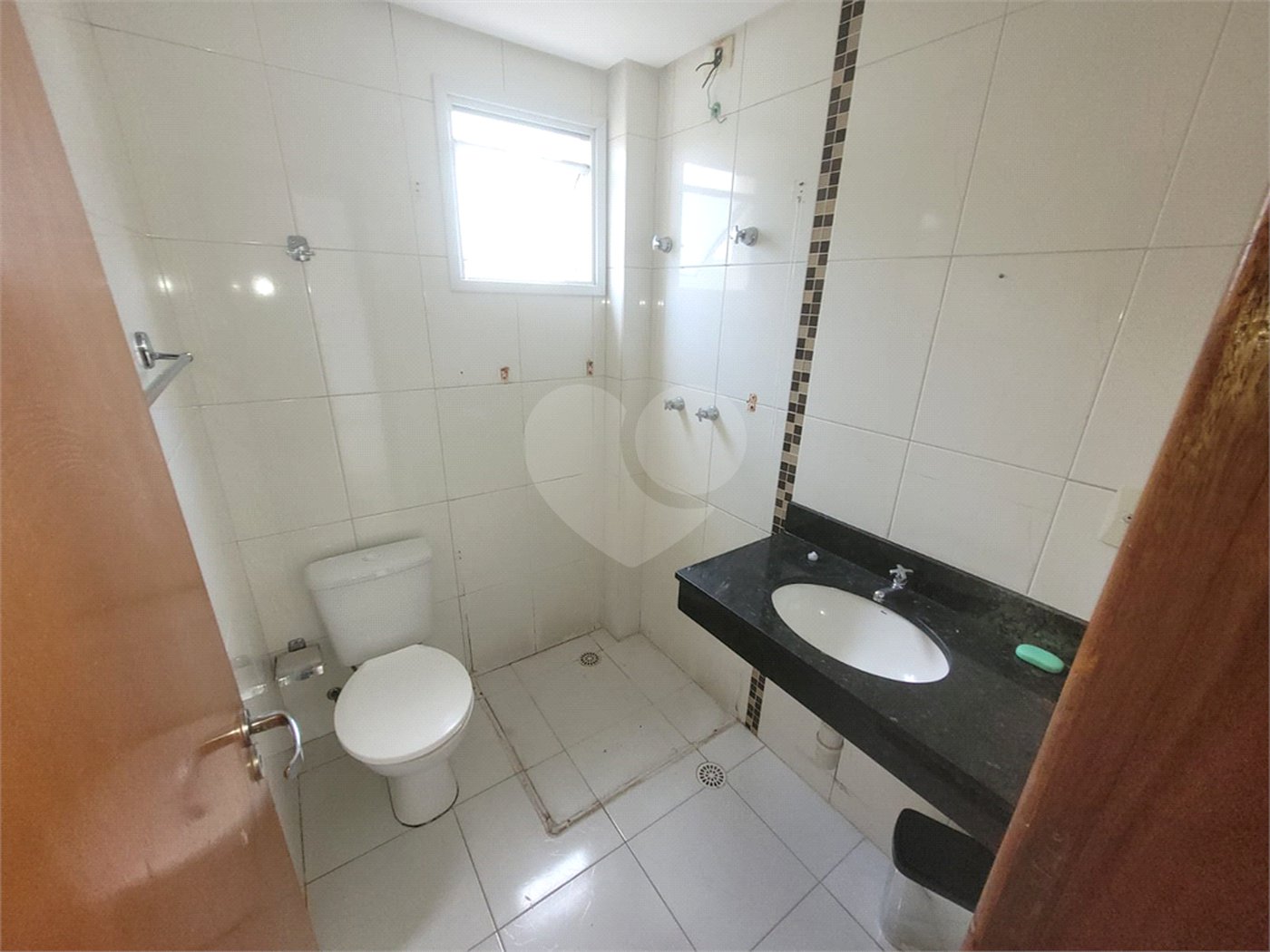 Apartamento à venda com 2 quartos em Horto, São Paulo, SP