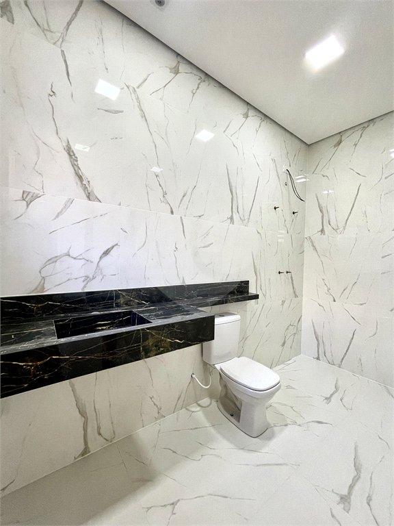 Casa à venda com 3 quartos, sendo 1 suíte,  no condomínio Residencial Villagio Wanel, Sorocaba - SP