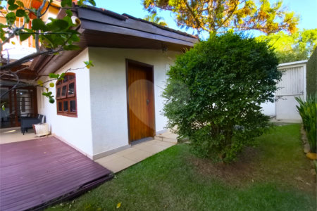 Casa à venda com 4 quartos, sendo 3 suítes,  no condomínio Village D'avignon, Sorocaba - SP