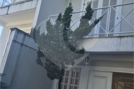 Sobrado à venda com 4 quartos, sendo 2 suítes, em Jardim Virginia Bianca, São Paulo, SP