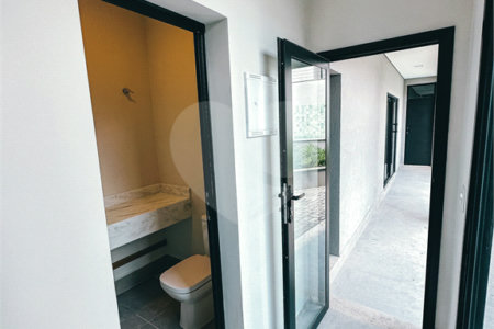 Casa à venda com 4 suítes no condomínio Fazenda Jequitibá, Sorocaba - SP