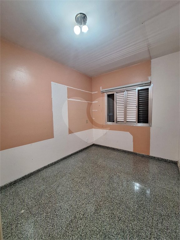 Casa à venda ou para alugar com 4 quartos, sendo 2 suítes,  em Santa Rosa, Vinhedo, SP