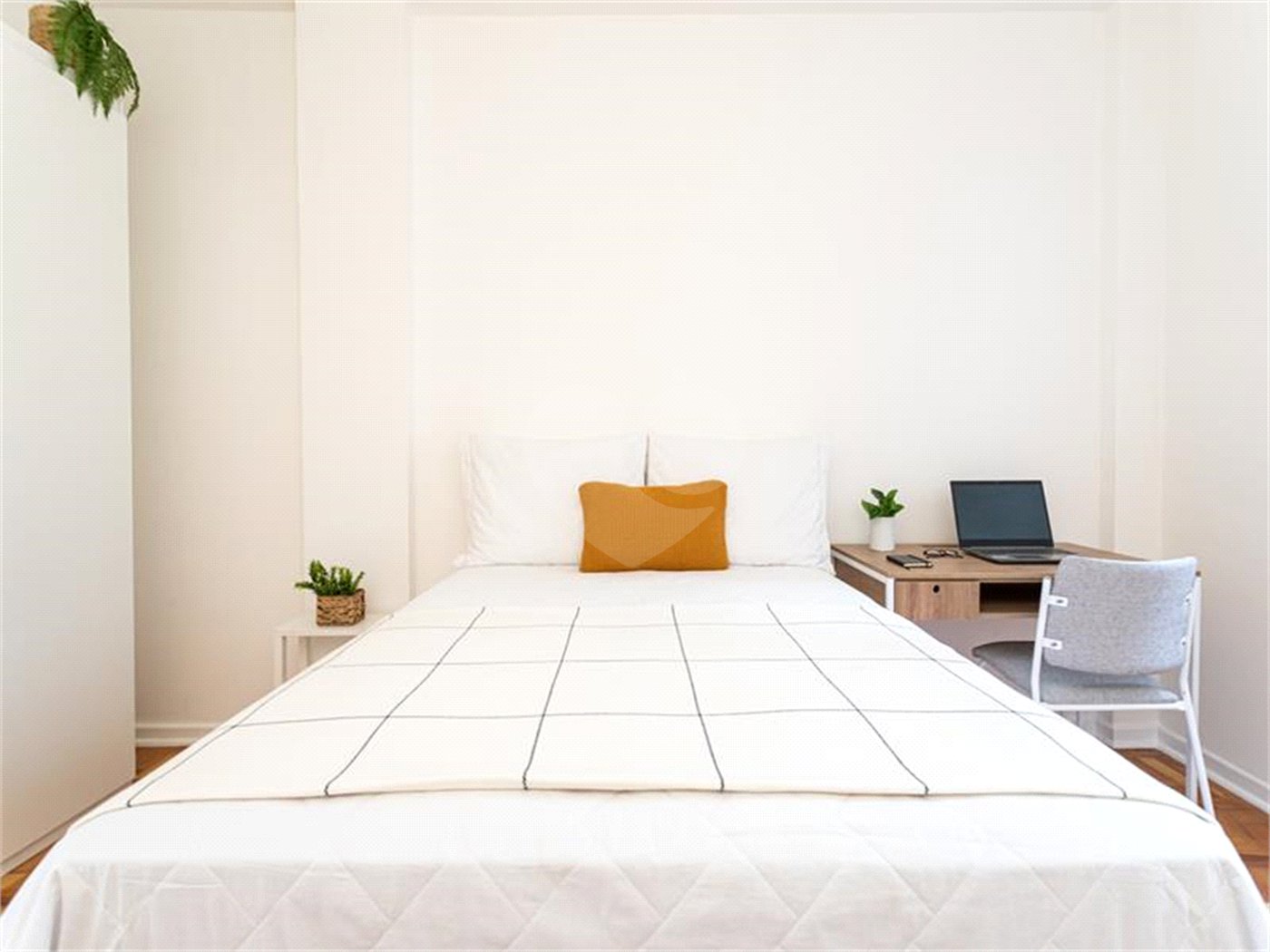 Apartamento à venda com 5 quartos, sendo 1 suíte,  em Pinheiros, São Paulo, SP