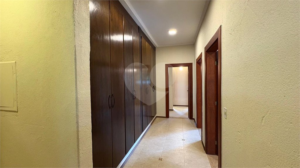 Casa à venda com 4 suítes no condomínio Vivendas do Lago, Sorocaba - SP
