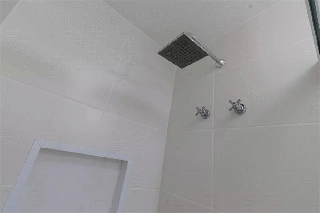 Apartamento à venda com 2 quartos, sendo 1 suíte, em Vila Andrade, São Paulo, SP