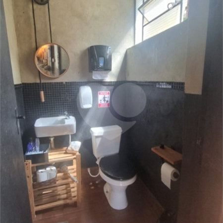 Casa à venda com 3 quartos, sendo 1 suíte, no Centro, Vinhedo, SP