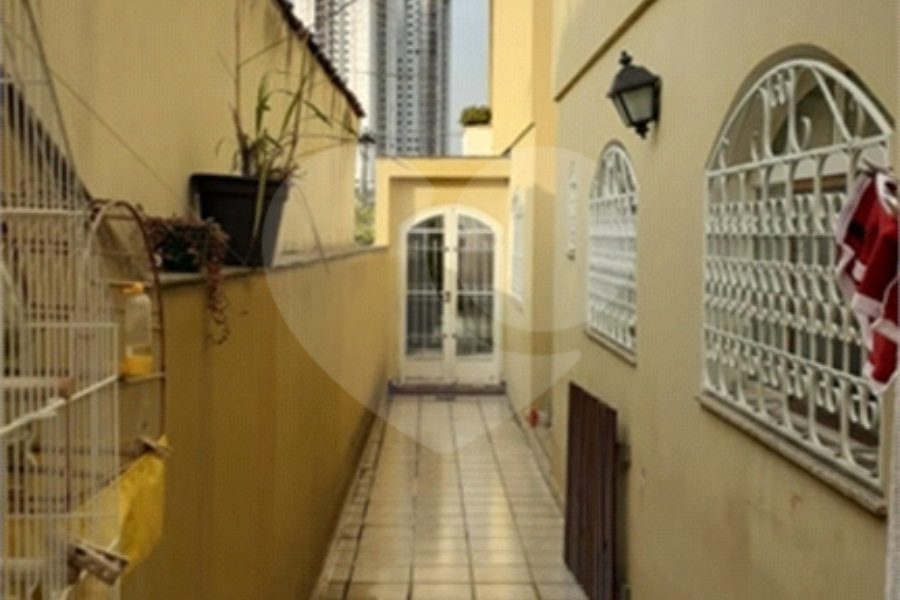 Sobrado à venda com 3 suítes em Jardim Vila Galvão, Guarulhos, SP