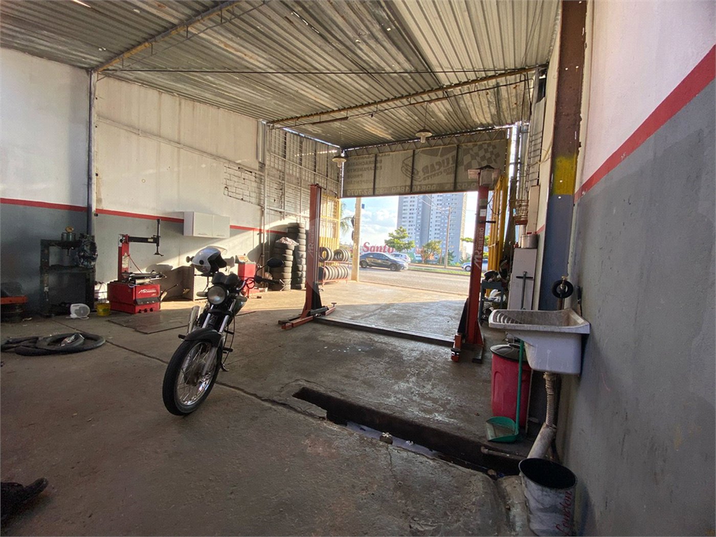 Salão à venda em Wanel Ville, Sorocaba, SP