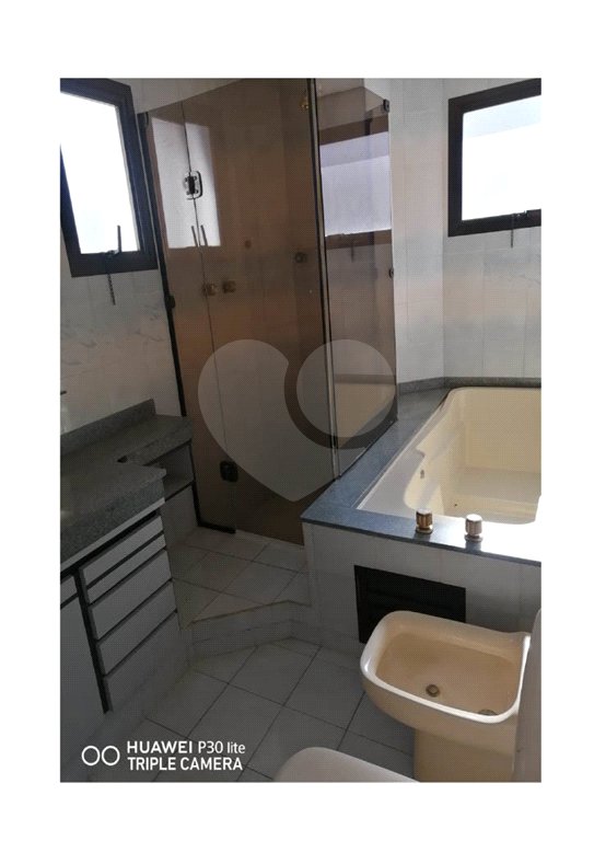 Apartamento à venda com 3 suítes em Tatuapé, São Paulo, SP