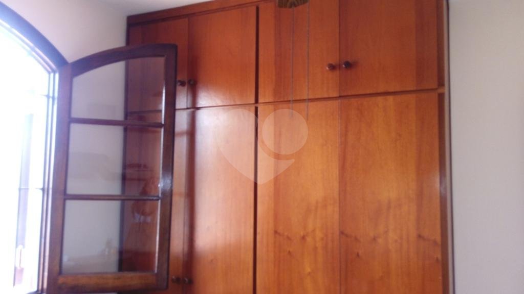 Sobrado à venda com 3 quartos, sendo 1 suíte, em Jardim Aeroporto, São Paulo, SP