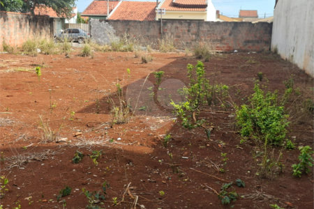 Terreno à venda em Vila Carolina, Itapetininga, SP