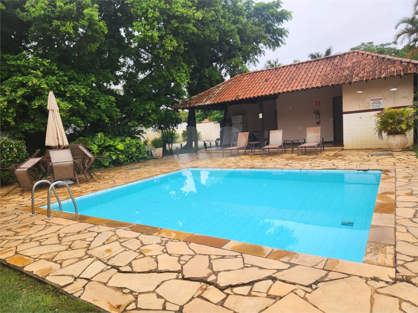 Casa em condomínio à venda ou para alugar com 2 quartos, sendo 1 suíte,  em Geribá, Armação dos Búzios, RJ