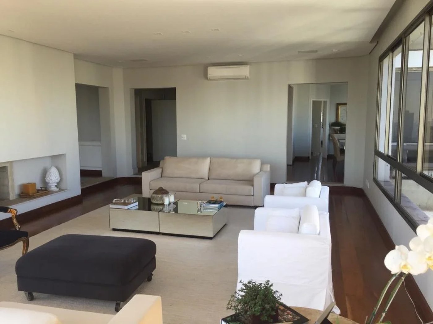 Apartamento à venda ou para alugar com 4 suítes em Vila Suzana, São Paulo, SP