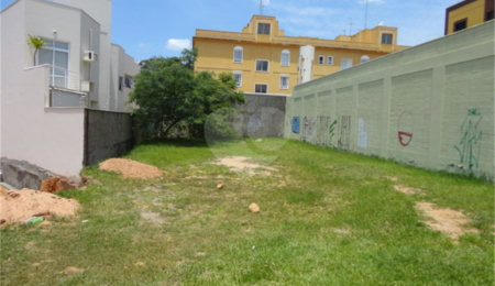 Terreno à venda no Centro, Vinhedo, SP