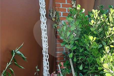 Casa à venda com 2 suítes no condomínio Portal dos Pássaros, Alambari - SP