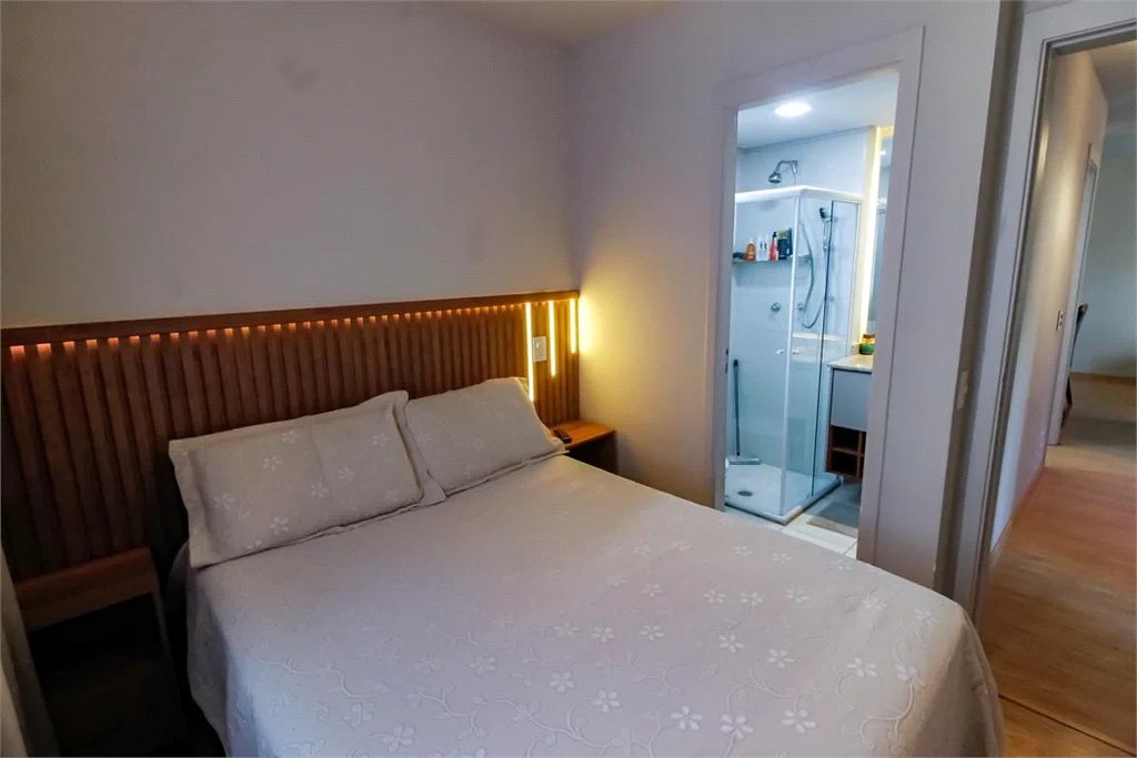 Apartamento à venda com 2 quartos, sendo 1 suíte, em Parque Reboucas, São Paulo, SP