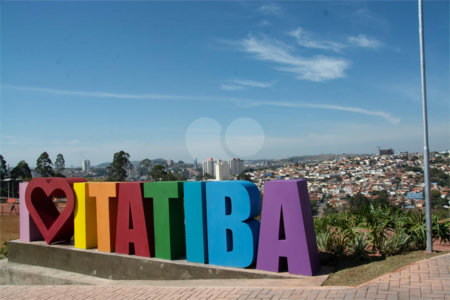 Terreno à venda com 1 suíte no condomínio Reserva Bellano, Itatiba - SP