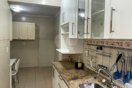 Apartamento à venda com 3 quartos, sendo 1 suíte, em Morumbi, São Paulo, SP