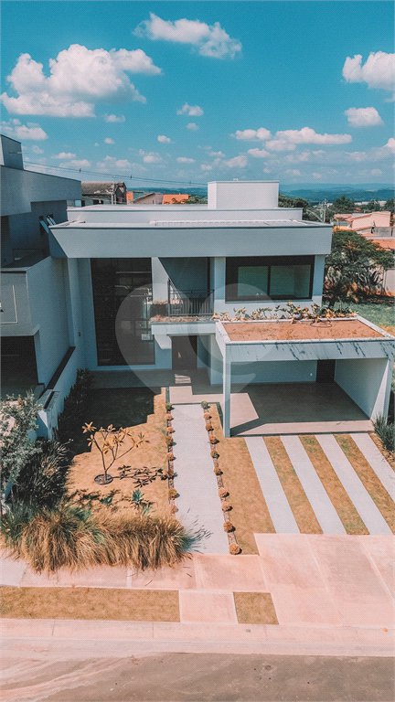 Casa à venda com 3 suítes no condomínio Villa Sapezal, Indaiatuba - SP