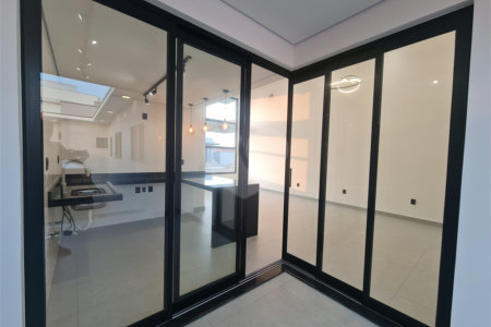 Casa à venda com 3 quartos, sendo 1 suíte, no condomínio Reserva Ipanema I, Sorocaba - SP