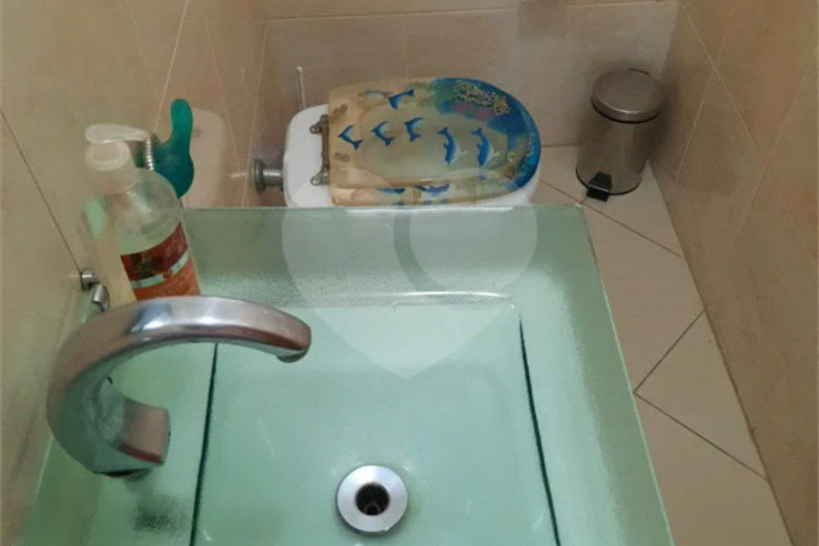 Casa à venda com 5 quartos, sendo 2 suítes, em Vila Nova Cachoeirinha, São Paulo, SP