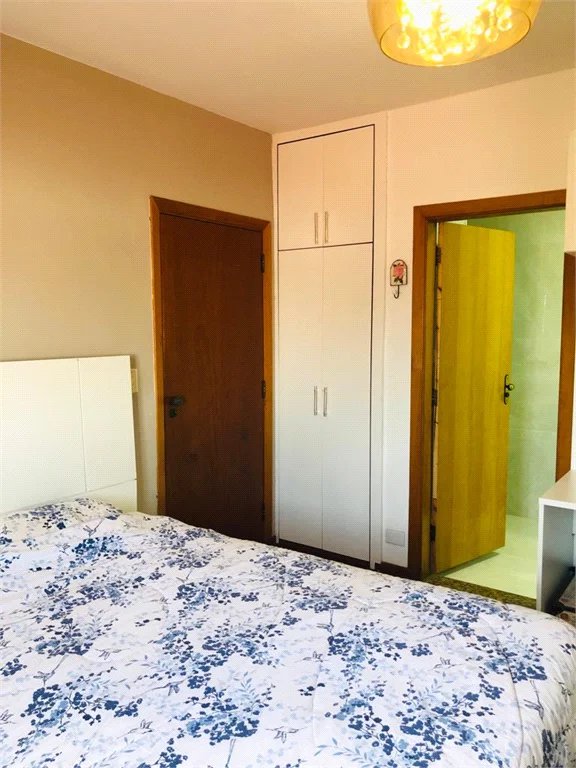 Casa Térrea à venda com 3 quartos, sendo 1 suíte, em Jardim Londrina, São Paulo, SP