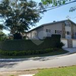 Casa à venda com 3 quartos, sendo 1 suíte, no condomínio Parque Arco Íris, Atibaia - SP