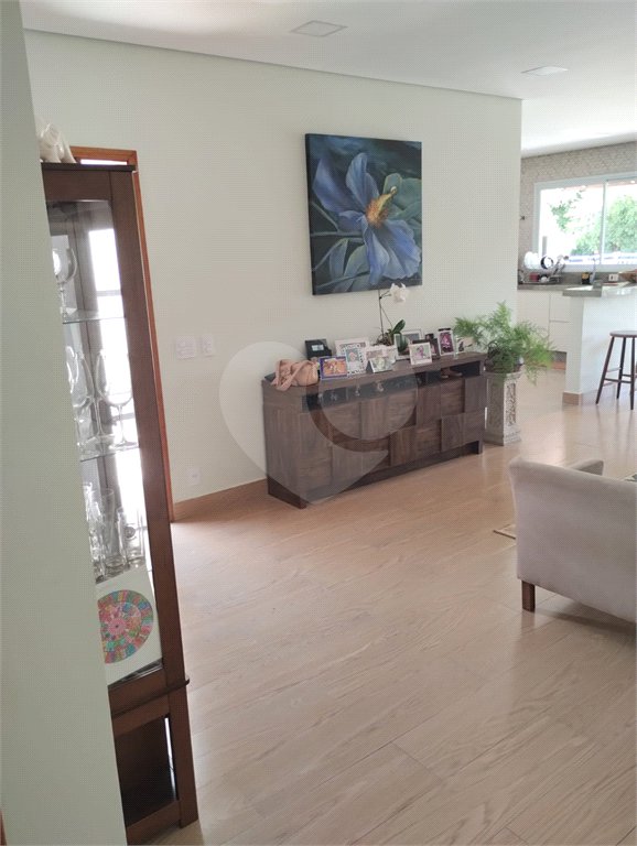 Casa à venda com 3 quartos, sendo 1 suíte, no condomínio Il Paradiso, Vinhedo - SP