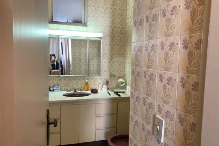 Apartamento à venda com 4 quartos, sendo 1 suíte, em Jardim Europa, São Paulo, SP